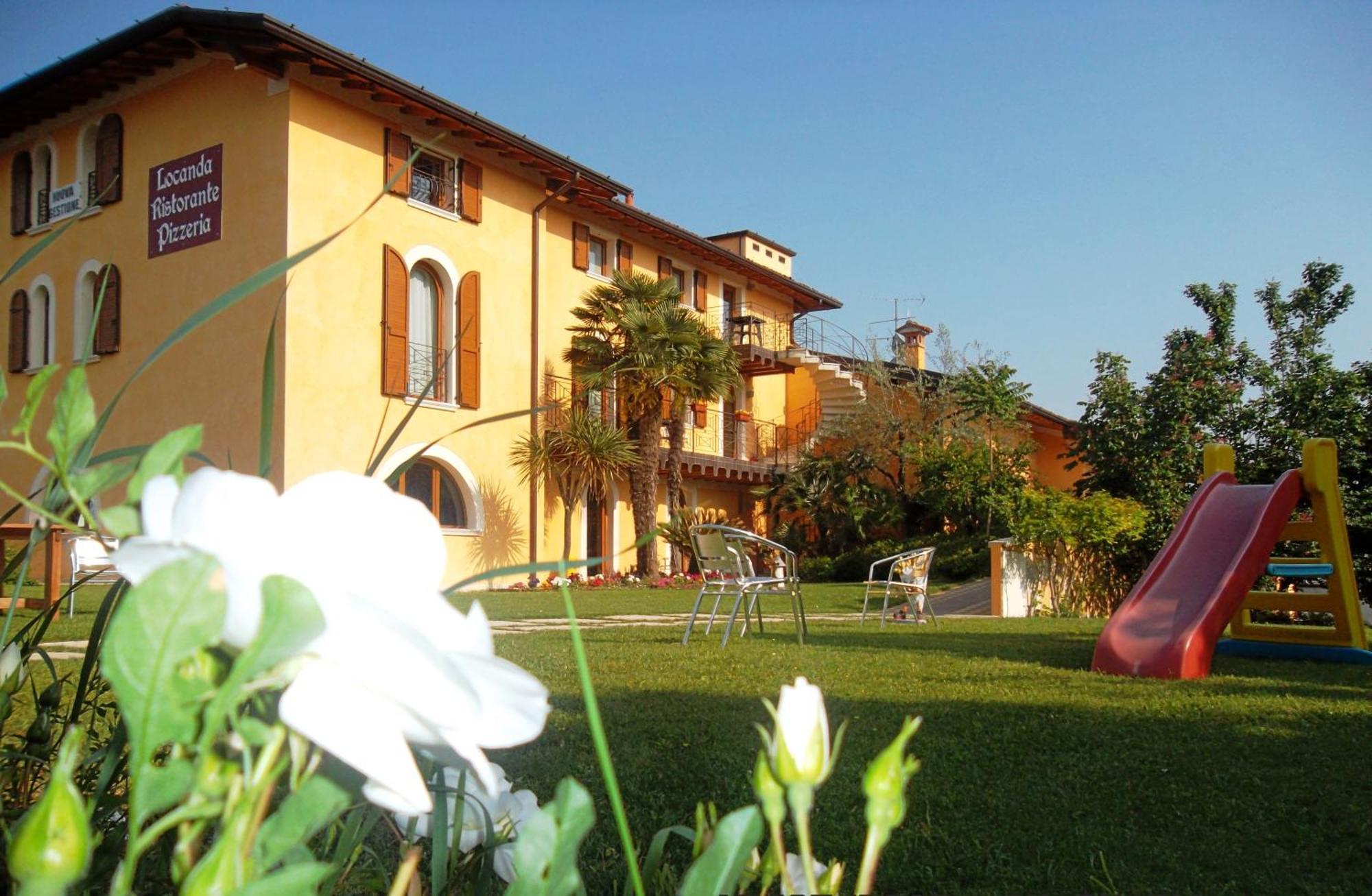 Albergo Le Piante مانربا ديل جاردا المظهر الخارجي الصورة