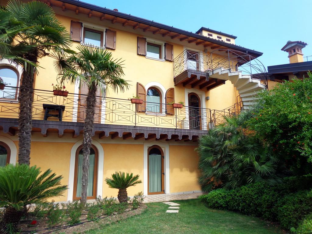 Albergo Le Piante مانربا ديل جاردا المظهر الخارجي الصورة